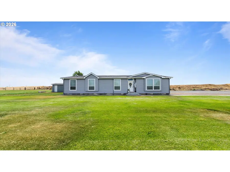 32374 E Loop Rd, Hermiston, OR 97838 - #2