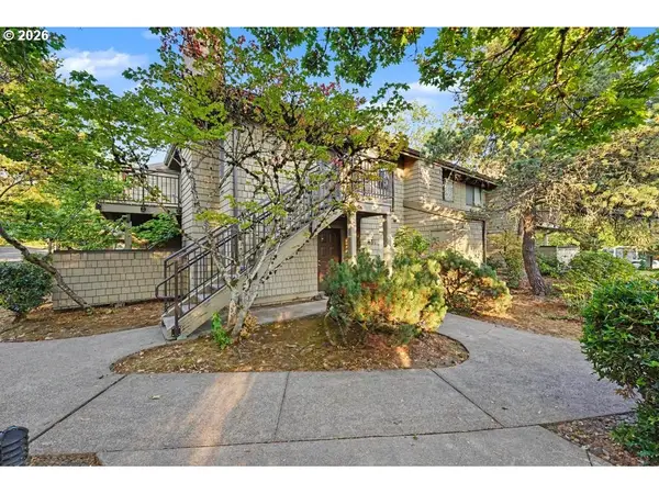84 Galen St, LakeOswego, OR 97035