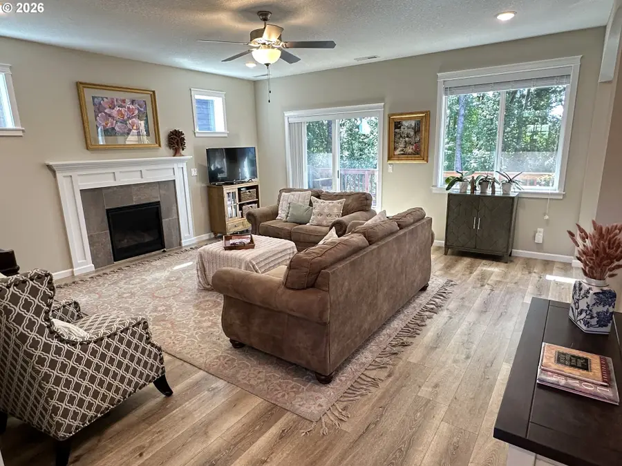 59290 Forest Trail Cir, Saint Helens, OR 97051 - #2