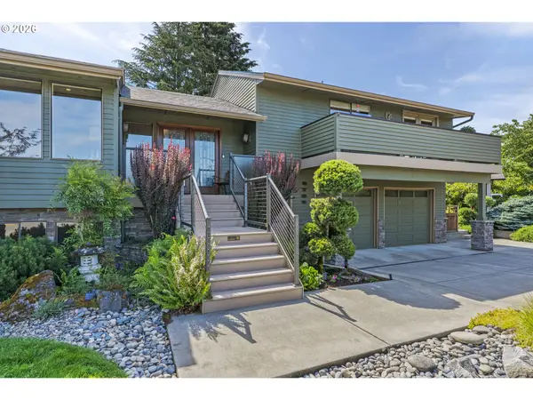 6705 NW Dogwood Dr, Vancouver, WA 98663