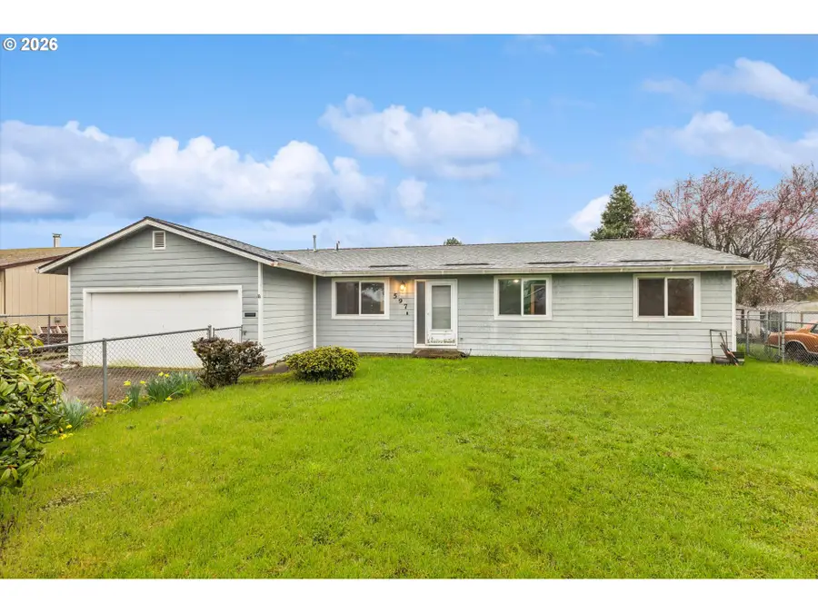 597 S Fawn St, Cornelius, OR 97113 - #2