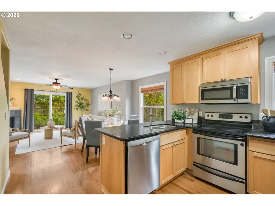 6842 N Sedro St, Portland, OR 97203 - #3