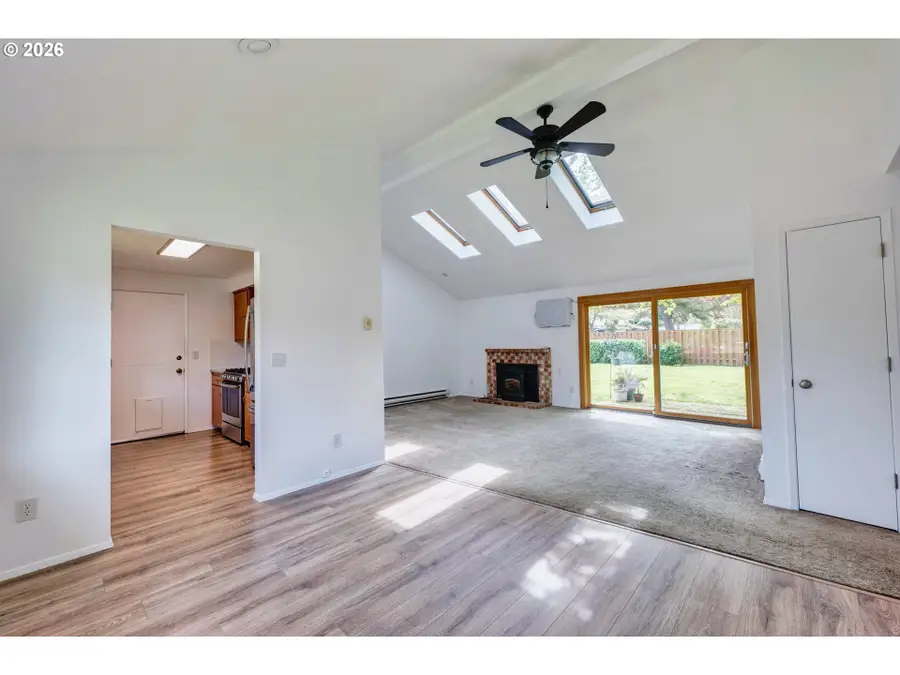 8216 SW Steve St, Tigard, OR 97223 - #2