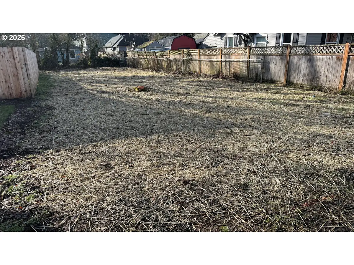 2109 E 26th St, Vancouver, WA 98661 - #1