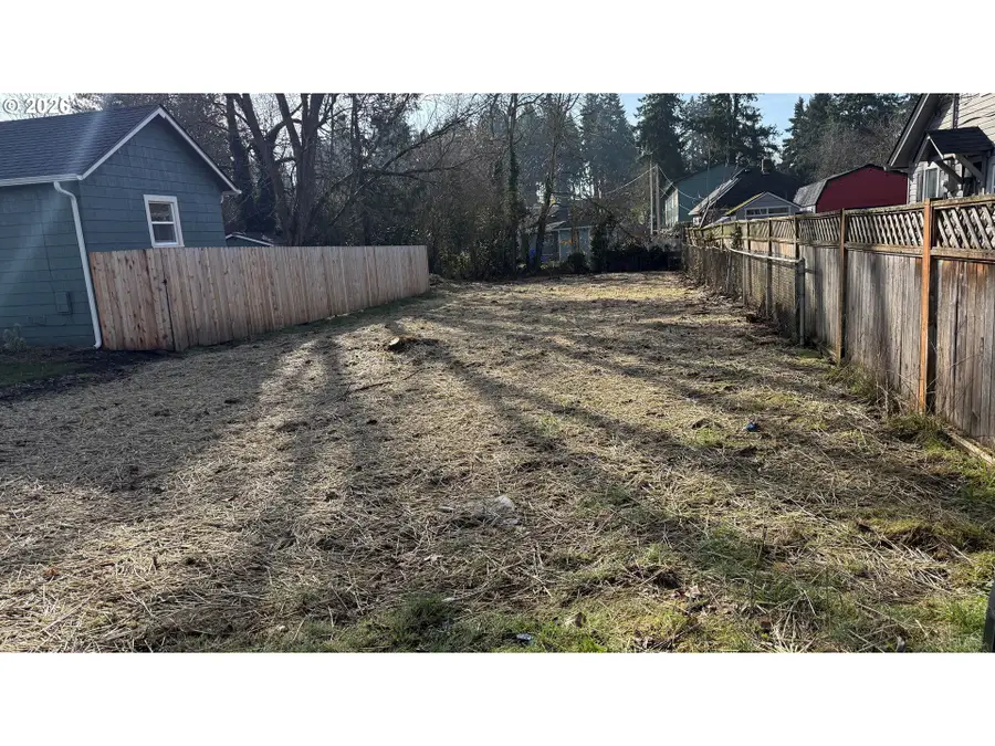 2109 E 26th St, Vancouver, WA 98661 - #2