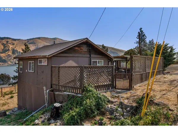 5669 Highway 30w, TheDalles, OR 97058