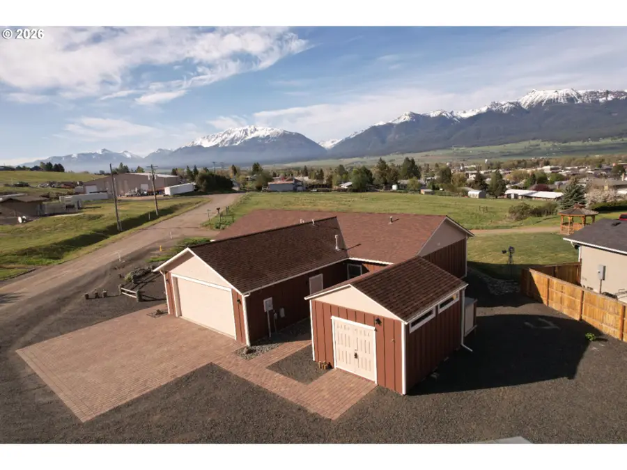 306 Wagner St, Enterprise, OR 97828 - #2