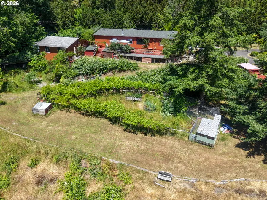 44688 Highway 242, Remote, OR 97458 - #3