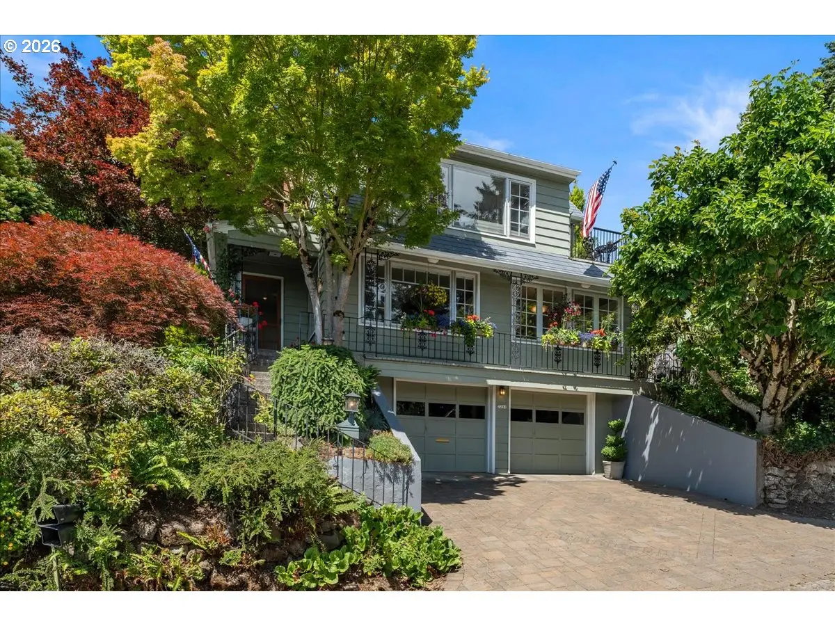 7231 S Laview Dr, Portland, OR 97219 - #1