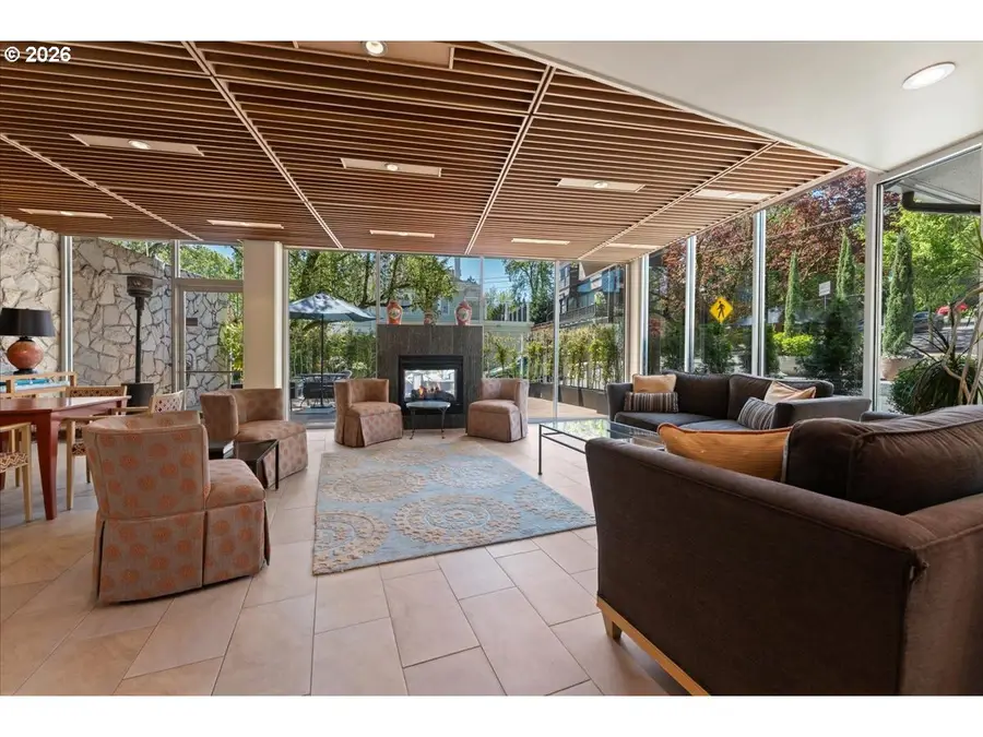 2323 SW Park Pl #706, Portland, OR 97205 - #3