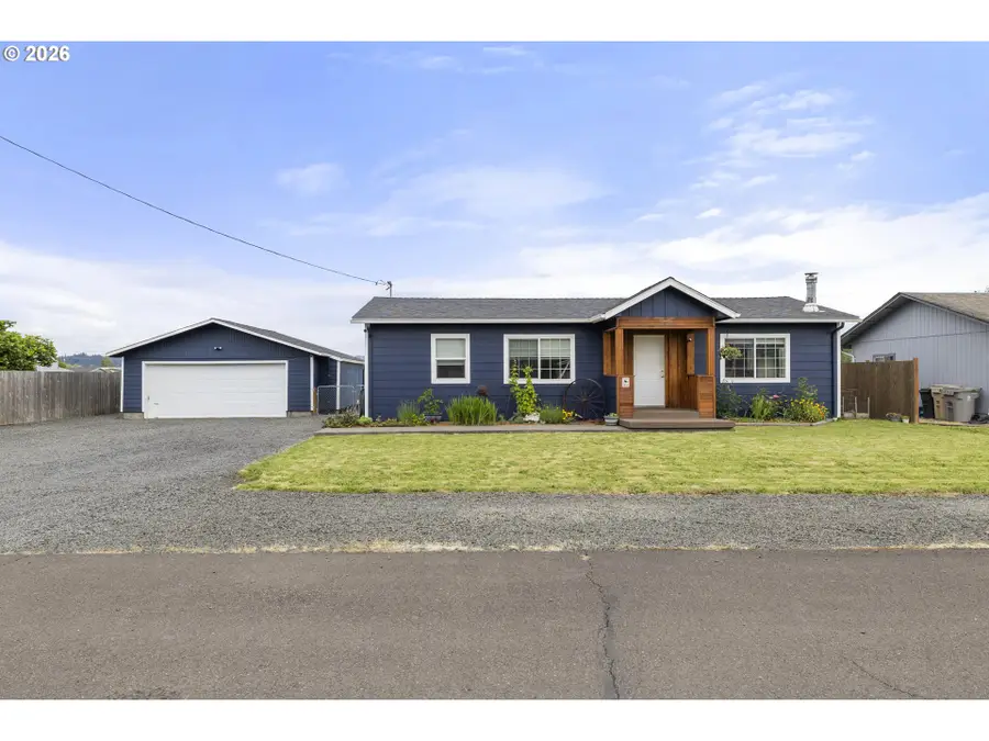 38643 SE Cedar St, Scio, OR 97374 - #3