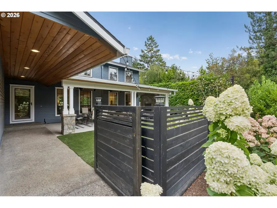 601 Atwater Rd, Lake Oswego, OR 97034 - #3