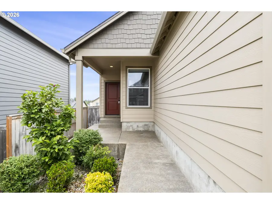 891 NE Pinebreak Dr, Estacada, OR 97023 - #3