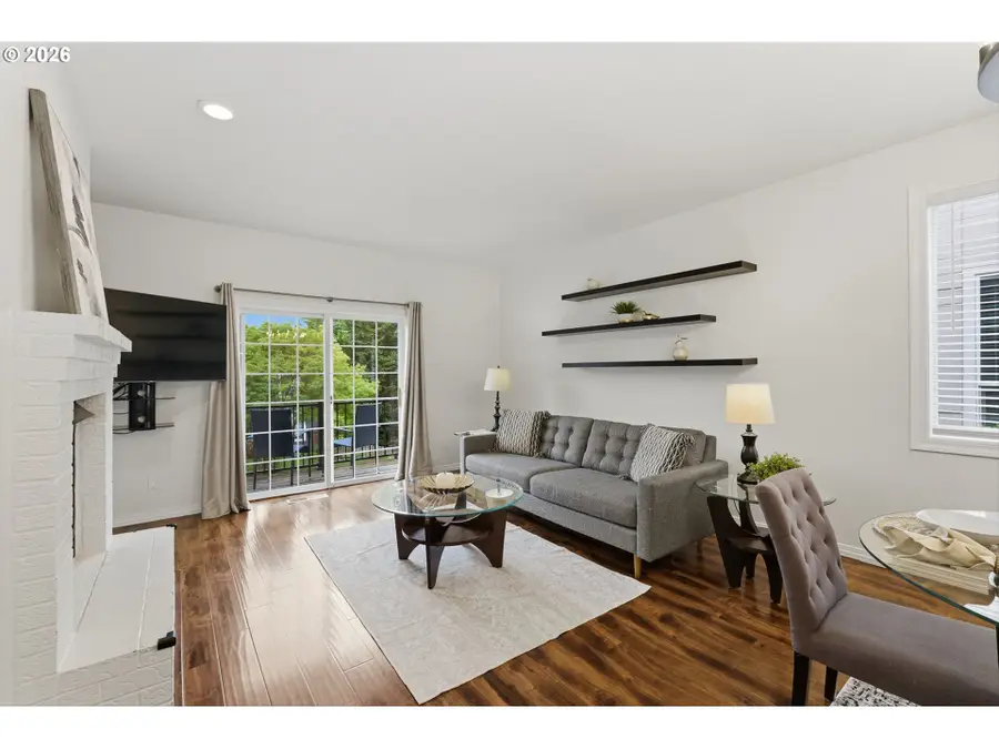 12355 SW Autumnview St, Beaverton Hillsboro, OR 97224 - #3