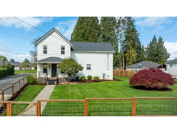 625 S Main St, MtAngel, OR 97362