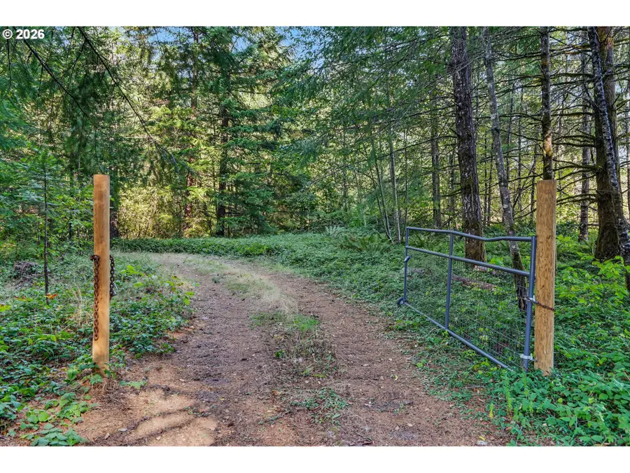 2804 Spring Villa Rd, Silverton, OR 97381 - #3