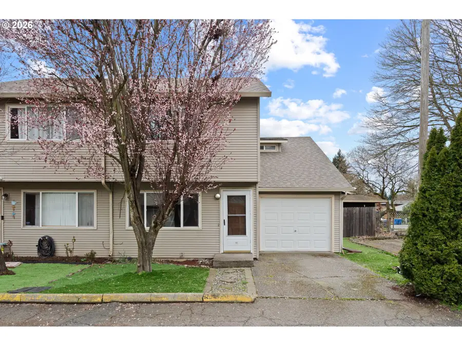 3419 E 21st St #F11, Vancouver, WA 98661 - #3