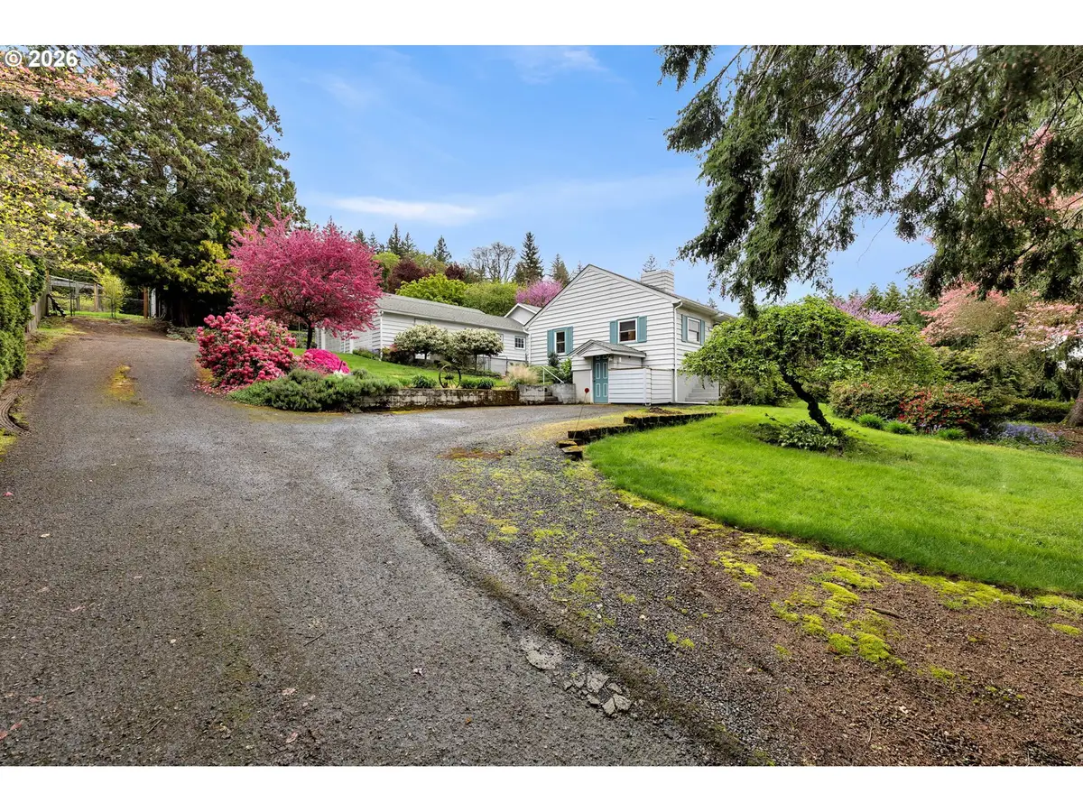 373 N Shepherd Rd, Washougal, WA 98671 - #1