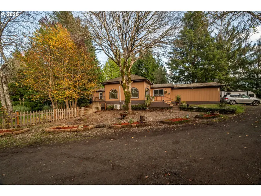 93356 Oakway Rd, Coos Bay, OR 97420 - Image #2