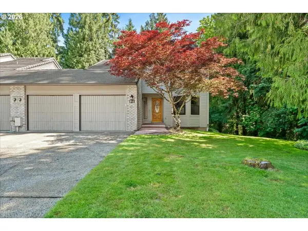 3300 NE 164th St #P1, Ridgefield, WA 98642