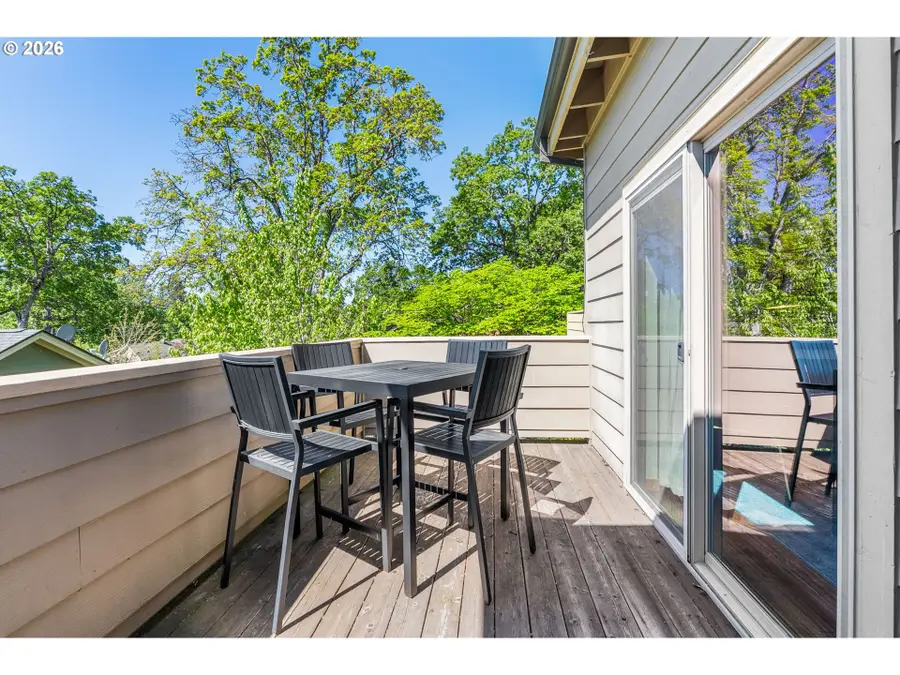 511 SE Upper Wyers, White Salmon, WA 98672 - #3