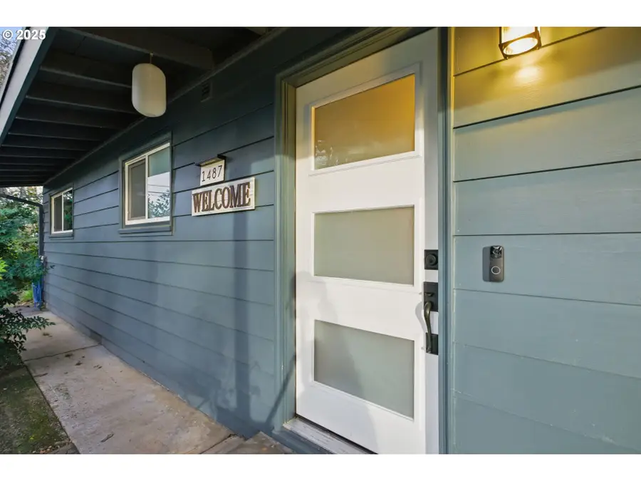 1483 Barton St, Eugene, OR 97404 - Image #3