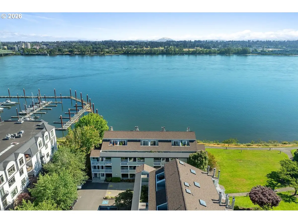 303 N Hayden Bay Dr, Portland, OR 97217 - #1