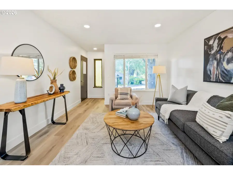 3018 SW Carson St, Portland, OR 97219 - #2