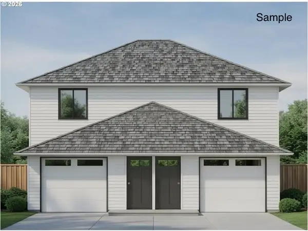 984 NE Cedar St, Roseburg, OR 97470