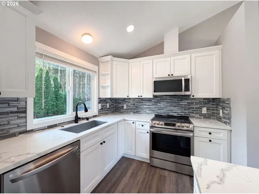20860 SW Parker Ct, Beaverton, OR 97078 - #2