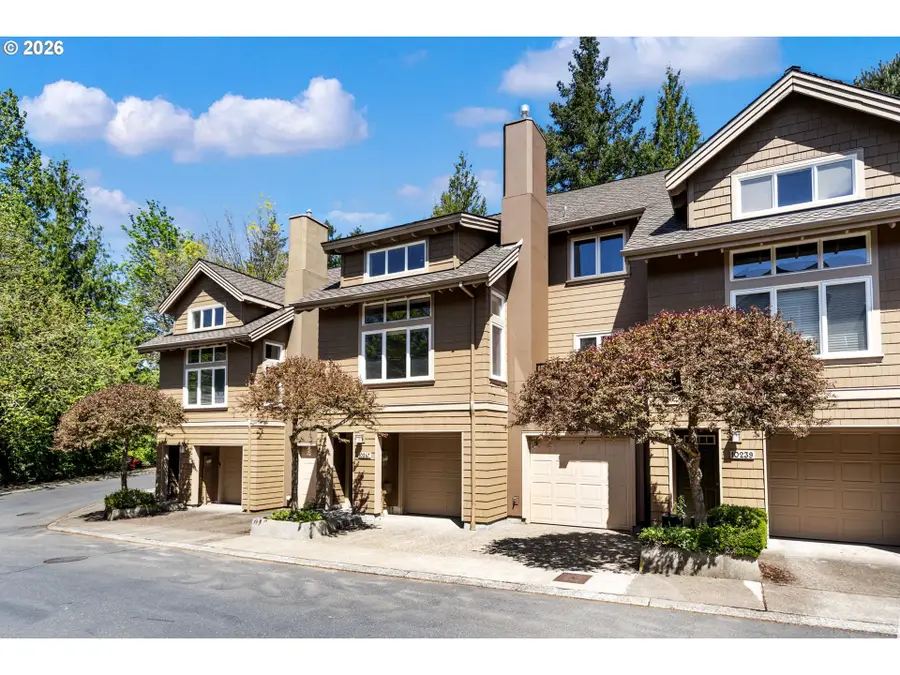 10247 NW Village Heights Dr, Portland, OR 97229 - #2