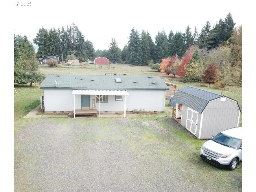 34125 E Lacomb Rd, Lebanon, OR 97355 - #1