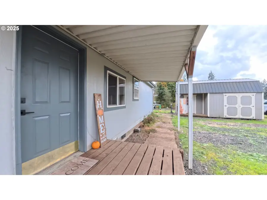 34125 E Lacomb Rd, Lebanon, OR 97355 - #3