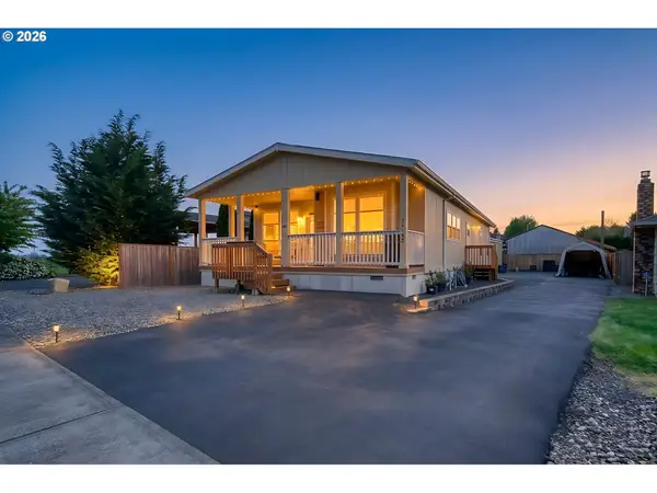 34148 SE Elm St #A, Scappoose, OR 97056