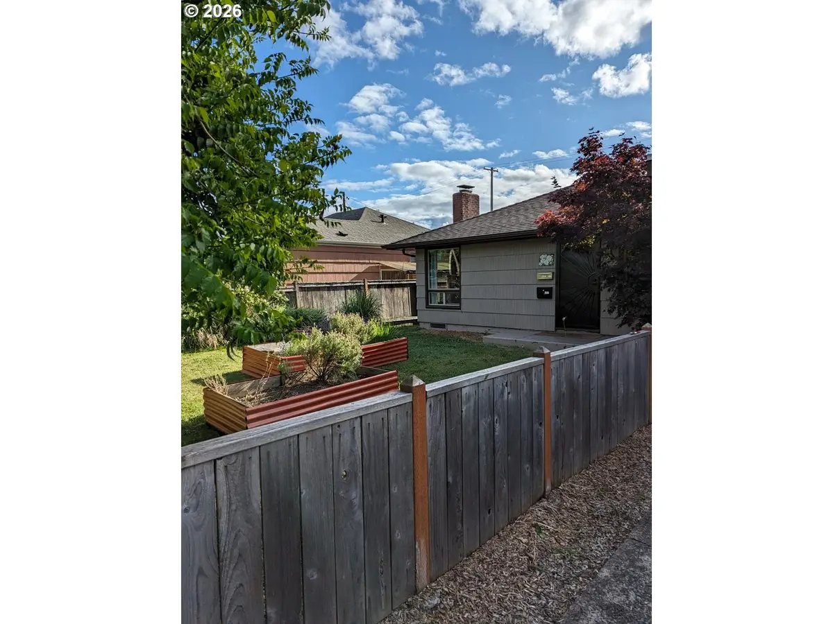 2682 Harris St, Eugene, OR 97405 - #1