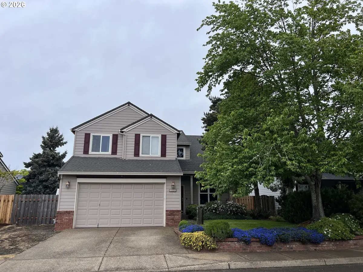 1224 SE 16th Ave, Canby, OR 97013 - #1