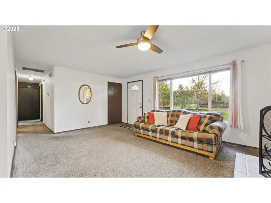 816 NE 193rd Ave, Portland, OR 97230 - Image #3