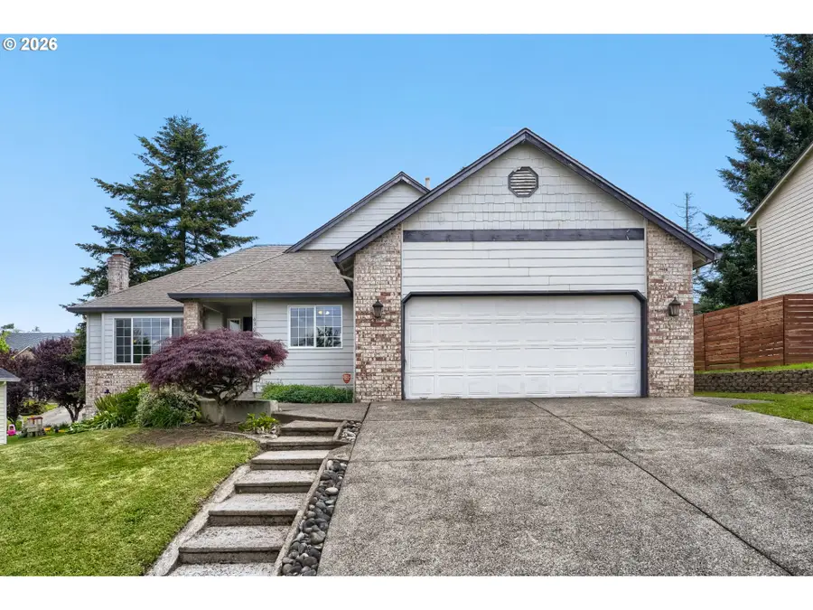 630 NW Klickitat St, Camas, WA 98607 - #2