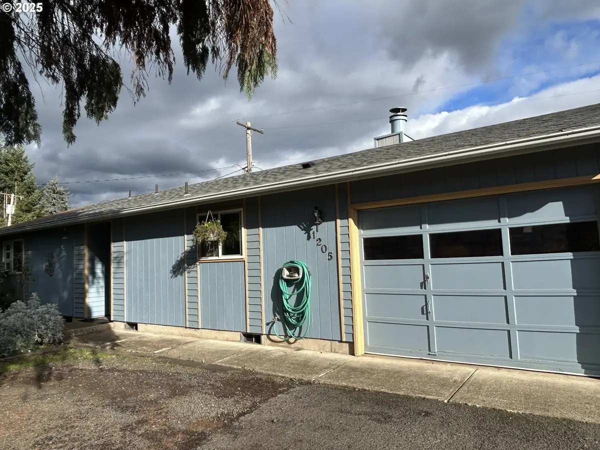 1205 Mill St, Springfield, OR 97477 - Image #1