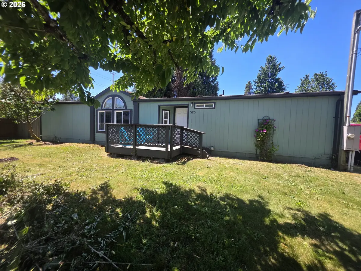 525 N 14th Ave, Cornelius, OR 97113 - #1