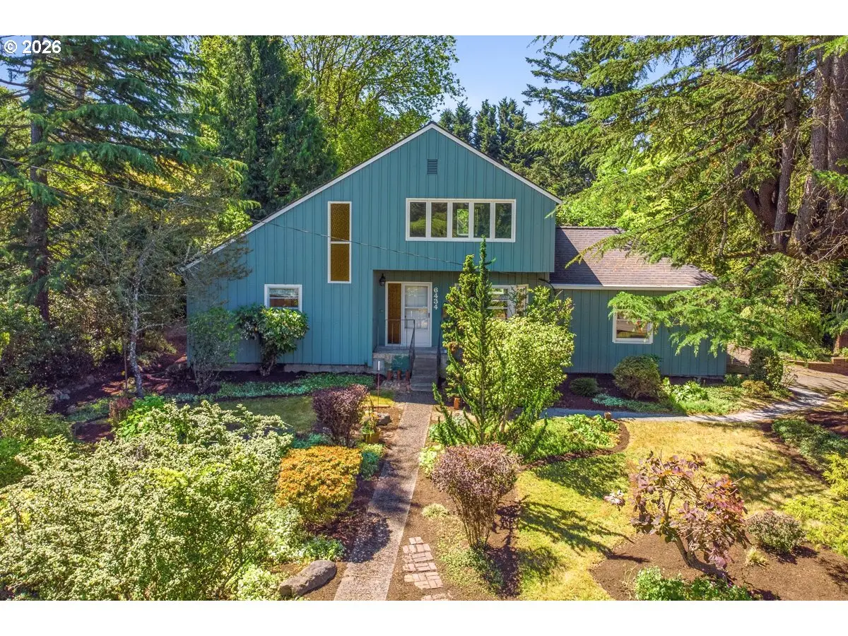 6434 SW Brugger St, Portland, OR 97219 - #1