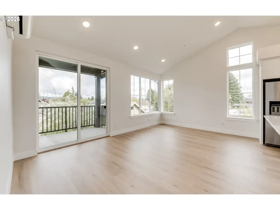 4785 N Albina Ave, Portland, OR 97217 - Image #2