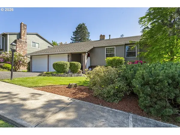 1962 SW 27th Dr, Gresham, OR 97080