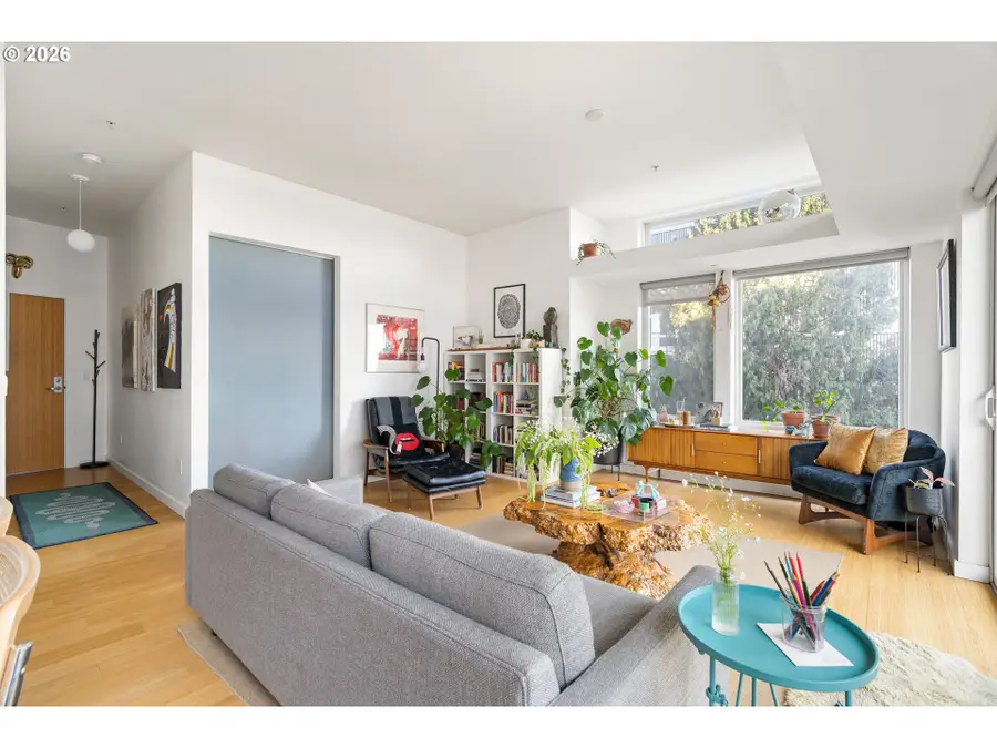 1455 N Killingsworth St, Portland, OR 97217 - #3