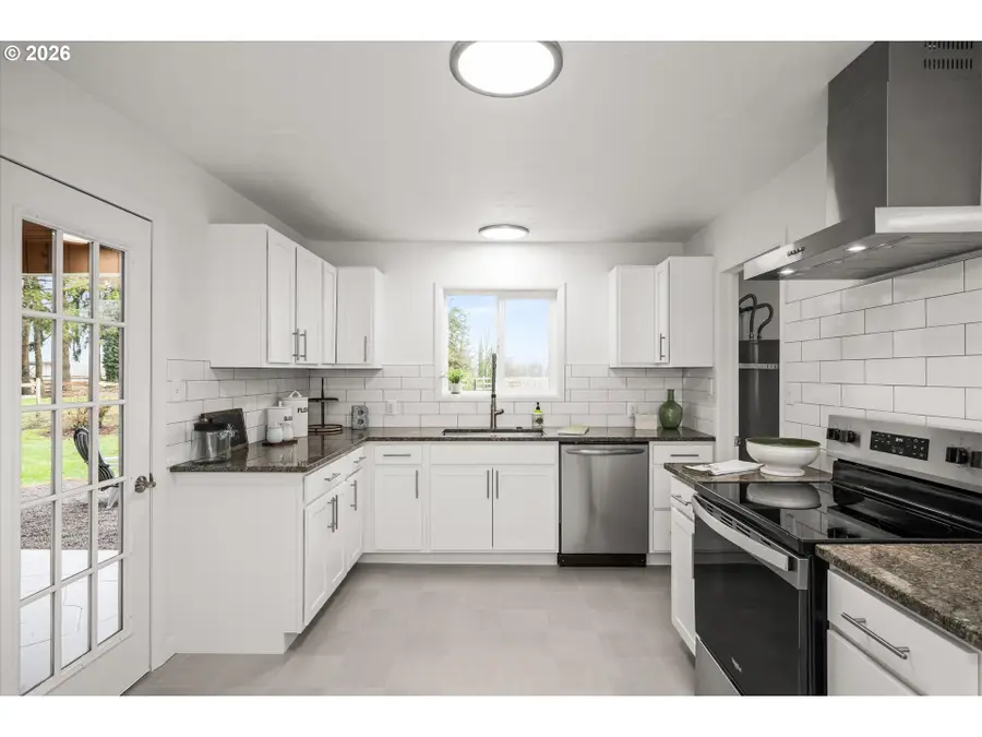 40064 Mckenzie Hwy, Springfield, OR 97478 - #3