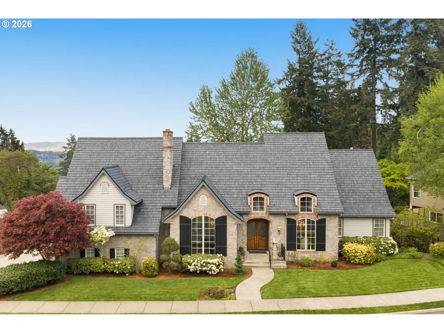 5565 Summit St, Northwest Clackamas, OR 97068 - #2