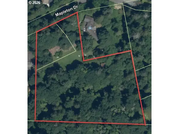 4510 Mapleton Dr, WestLinn, OR 97068