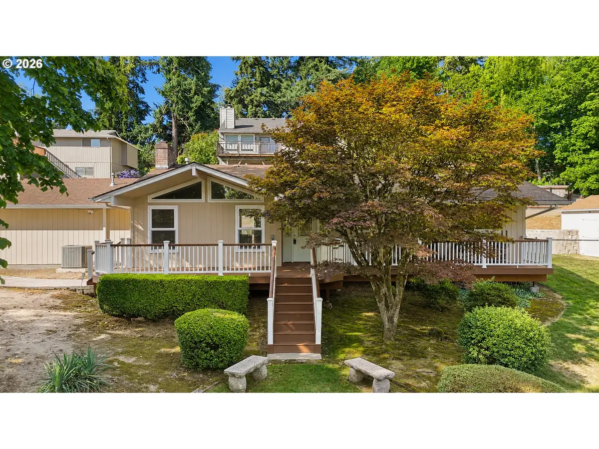 1719 Division St, Oregon City, OR 97045 - #1