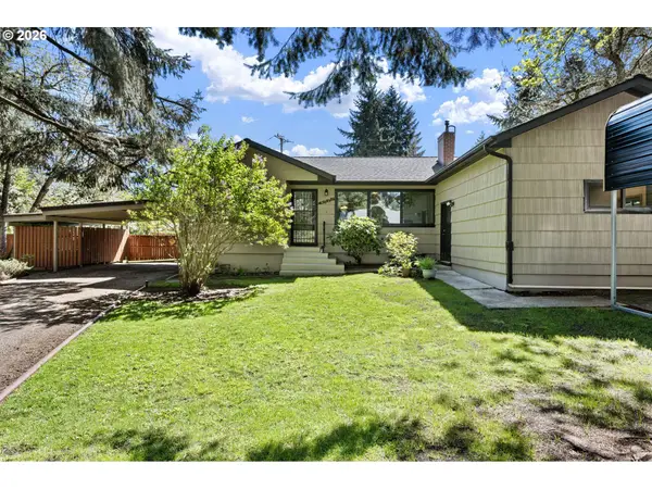 1295 Betty Ln, Eugene, OR 97404