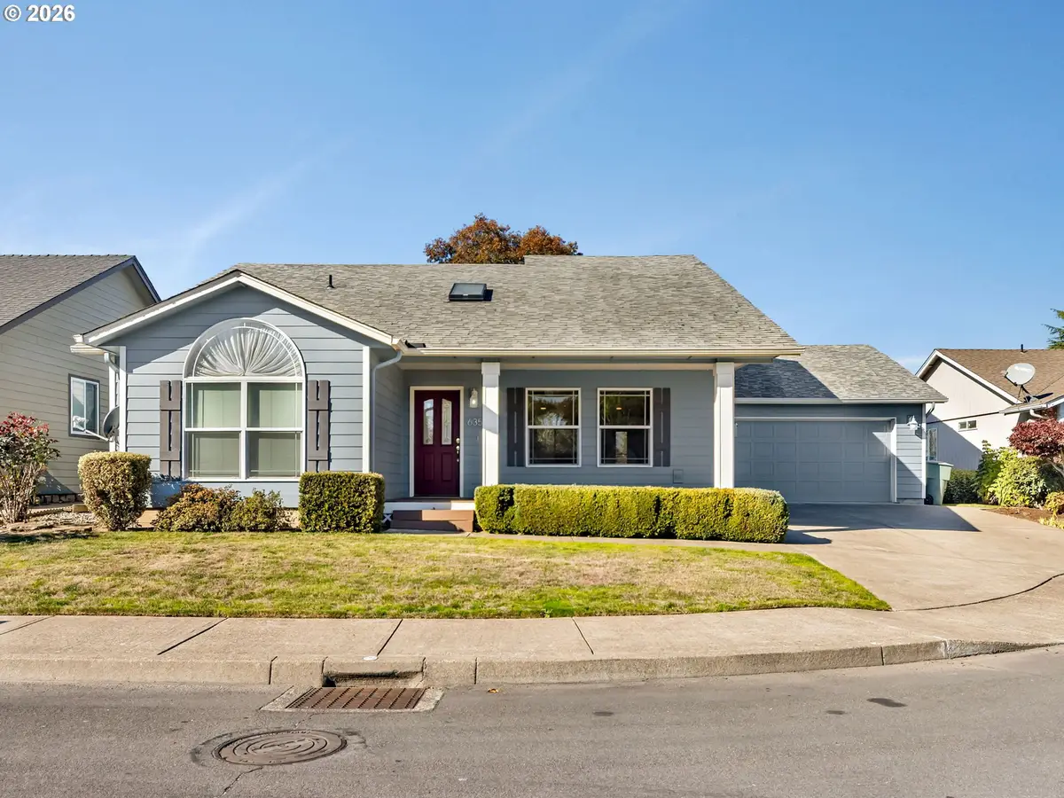 635 NE Blair Ct, Salem, OR 97301 - #1